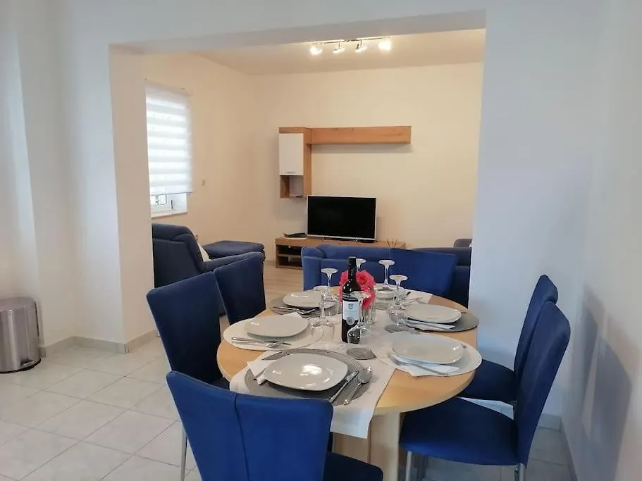 Apartman S&E Kali Apartment