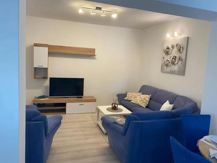 Apartment Apartman S&E Kali